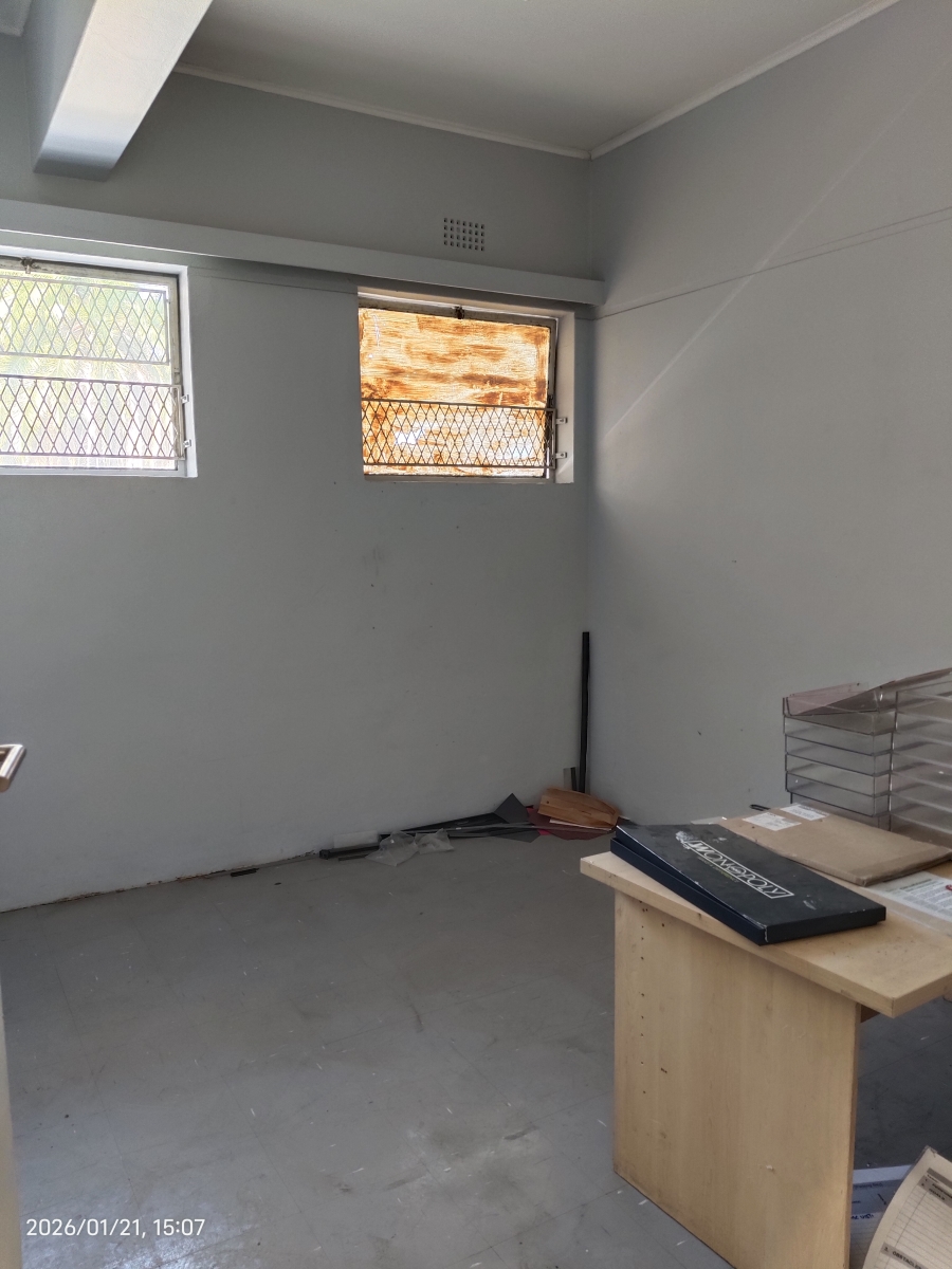 To Let commercial Property for Rent in Rondebosch Western Cape